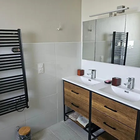 Le Calme Entre Gorges Du Verdon Et Luberon Διαμέρισμα *